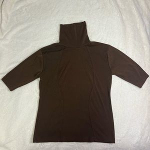 Fitted Brown Turtleneck Short Sleeve